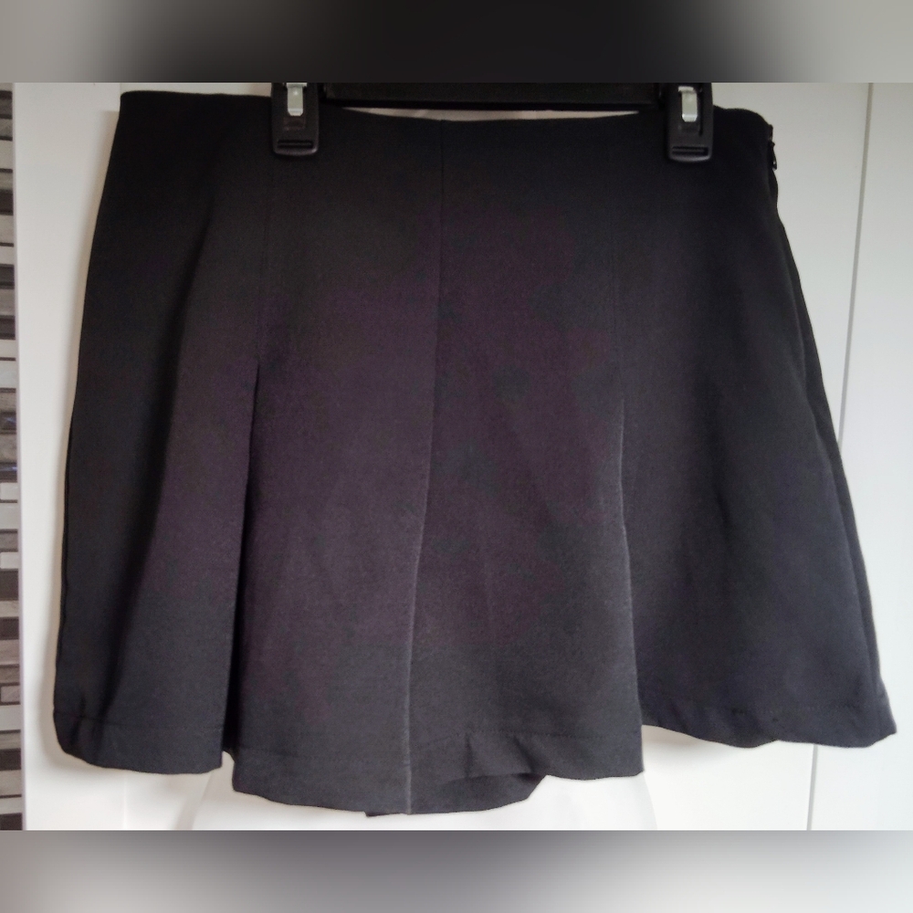 Idem Ditto Pleated Skort Sz-L